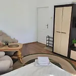Privatunterkunft Biala Perla House *