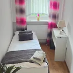 Privatunterkunft Biala Perla House *